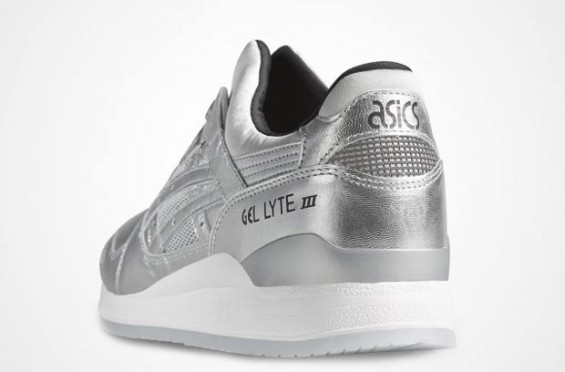 GOLD-AND-SILVER-ASICS-4-565x372