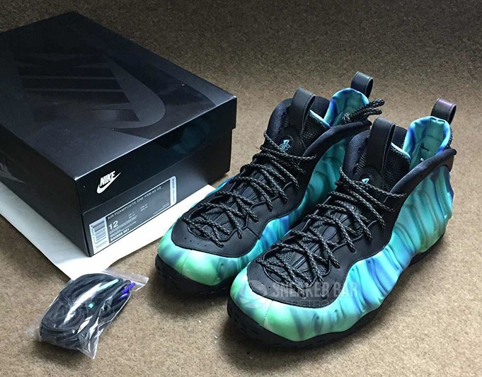 all-star-nike-foamposite-one-northern-lights-681x533
