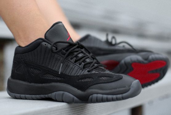 国内9月末発売！　Air Jordan 11 Low IE “Referee” on Feet　306008-003