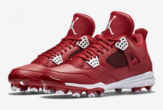 海外発売中★ NIKE Air Jordan 4 Cleats 【ナイキ エアジョーダン 4】