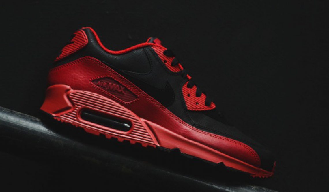 Nike Air Max 90 Winter Premium “Flu Game”