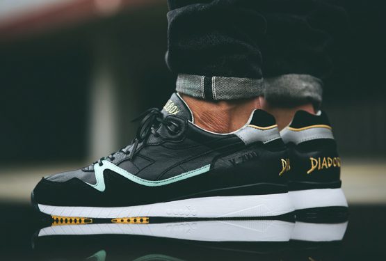 リーク★Solebox x Diadora V.7000