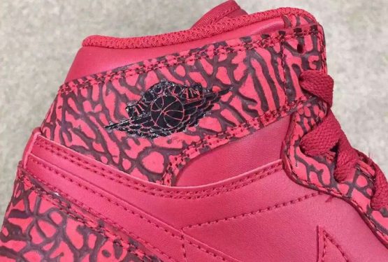 リーク★NIKE Air Jordan 1 “Red Elephant Print” (838850-600)【ナイキ エアージョーダン１】