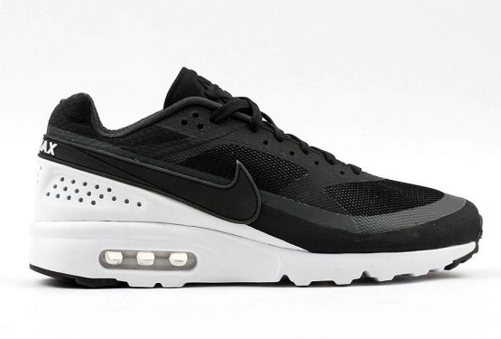 2016年発売予定★NIKE AIR CLASSIC BW ULTRA　【ナイキ エアマックス　クラシックBW　ウルトラ】