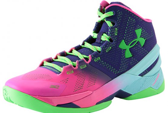 MOVIE★UNDER ARMOUR Stephen curry 2 northern lights　【アンダーアーマー　カリー２】