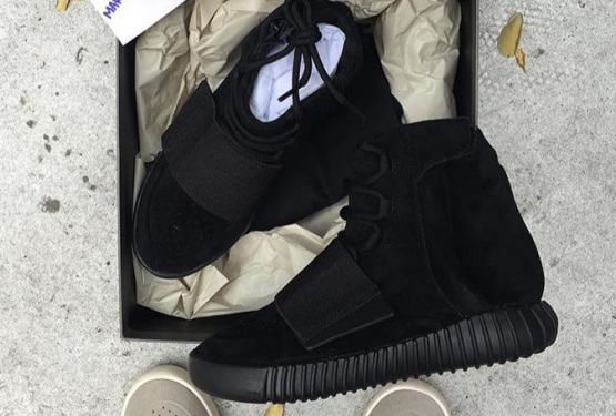 購入MOVIE★　 ADIDAS YEEZY 750　BOOST　”BLACK”　【アディダス　イージー　７５０　ブースト】