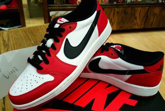 2月発売予定★ NIKE Air Jordan 1 Low OG “Chicago” 705329-600  【ナイキ エアジョーダン１ ロー OG】