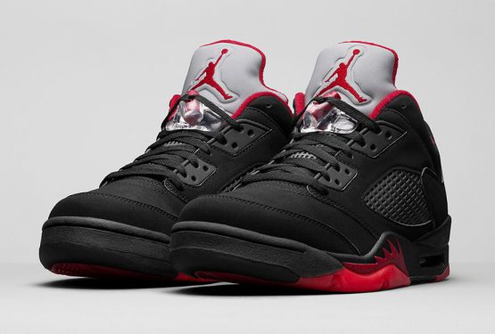 検索リンク追記★国内2月27日発売★NIKE AIR JORDAN 5 RETRO LOW  (819171-001)　”ALTERNATE”　【ナイキエアジョーダン５ レトロ　ロー】