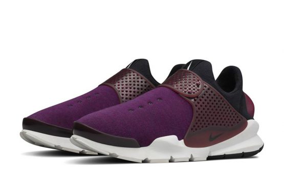 検索リンク追記★　2月4日発売予定★Nike Sock Dart Tech Fleece “Magenta”【ナイキ ラボ ソックダート 】