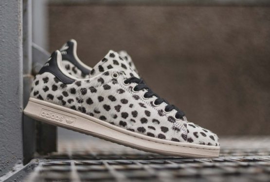 発売中★ユニセックス★ adidas Stan Smith “Snow Leopard” S75117　【アディダス スタンスミス 】