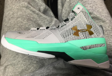 Under Armour　CURRY2　”EASTER” 【アンダーアーマー　カリー２　イースター】