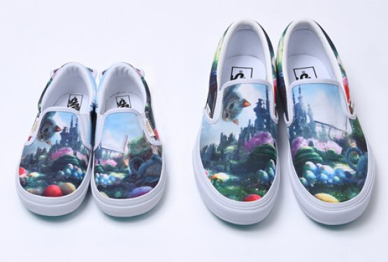 親子で履ける★予約受付中★検索リンク★VANS “Alice Through the Looking Glass”Model