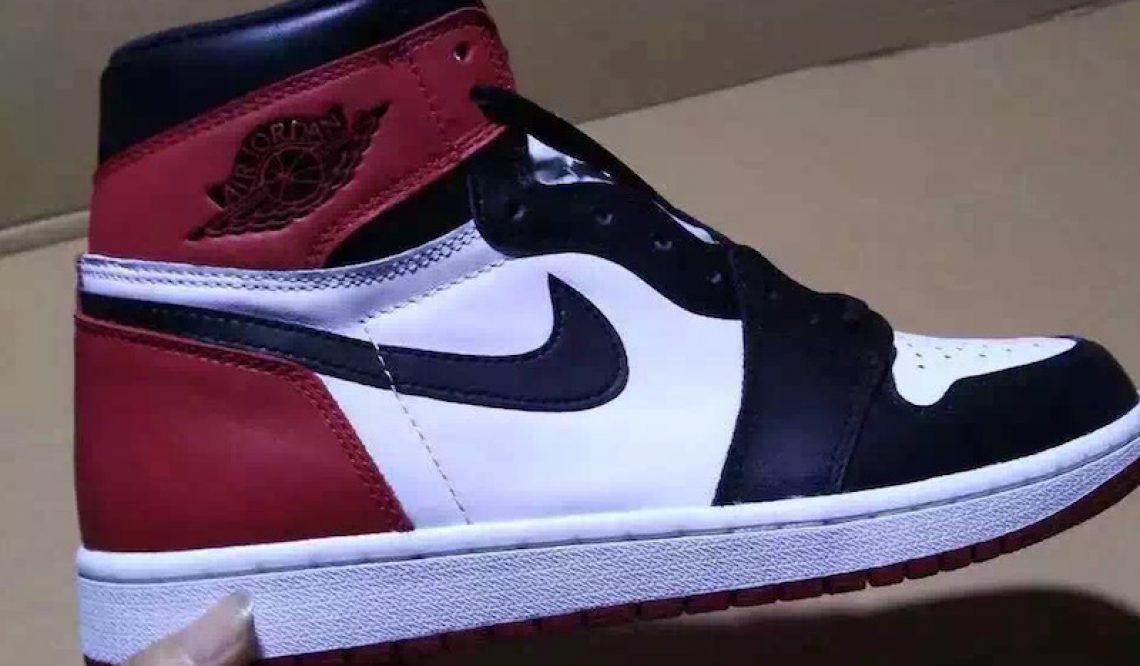 11月発売予定★NIKE Air Jordan 1 Retro High OG “Black Toe” Black/White-Varsity Red 555088-125
