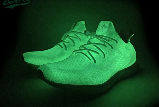 リーク★ ADIDAS ULTRA BOOST “GLOWS IN THE DARK” 【アディダス　ウルトラブースト】