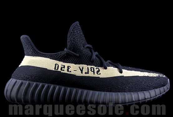 adidas Yeezy Boost 350 V2 Black Gold　【アディダス イージー ブースト】