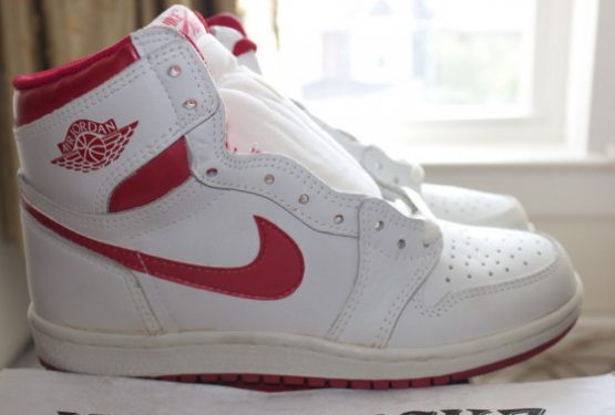 2017年発売★ NIKE Air Jordan 1 Retro High OG “Metallic Red” White/Varsity Red 555088-103 【ナイキ エアジョーダン１ ”メタリック レッド】