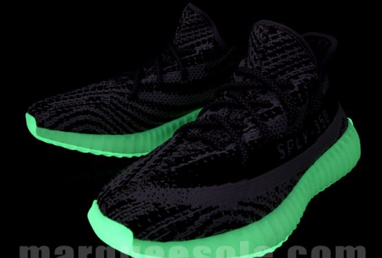 NEW IMAGE★ADIDAS YEEZY 350 BOOST V2 “GLOW IN THE DARK”　【アディダス イージー ３５０ ブースト】