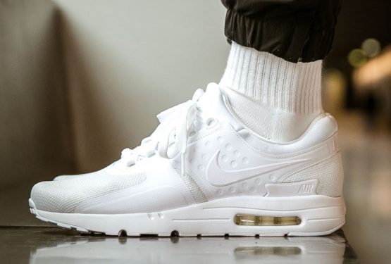 海外展開中★Nike Air Max Zero “Triple White” White/Wolf Grey/Pure Platinum-White 876070-100　【ナイキ エアマックス ゼロ】