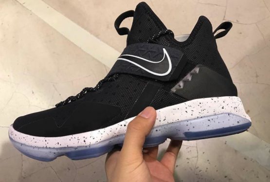 1月28日発売★ Nike LeBron 14 Black/White-Ice 921084-002 【ナイキ レブロン 14】