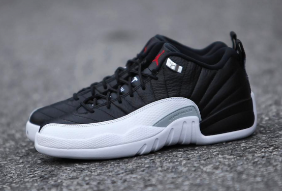 MOVIE★ 2月25日発売★NIKE Air Jordan 12 “Playoffs” Black/Varsity Red-White 308317-004 【ナイキ エアジョーダン１２ LOW】