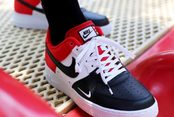 検索リンク追記★6月24日発売★ NIKE AIR FORCE 1 ’07 LV8 UNIVERSITY RED/BLACK-WHITE-PURE PLATINUM 823511-603 （ナイキ エアフォース１ 07）
