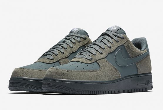 海外展開中★ Nike Air Force 1 ’07 Low River Rock/White-Black-Vintage Green 820266-019 (ナイキ エアフォース１ )