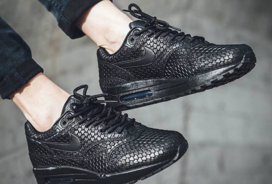 海外展開中★ Nike WMNS Air Max 1 Premium Black/Black-Anthracite : 454746-014 (ナイキ ウィメンズ エアマックス 1 プレミアム )