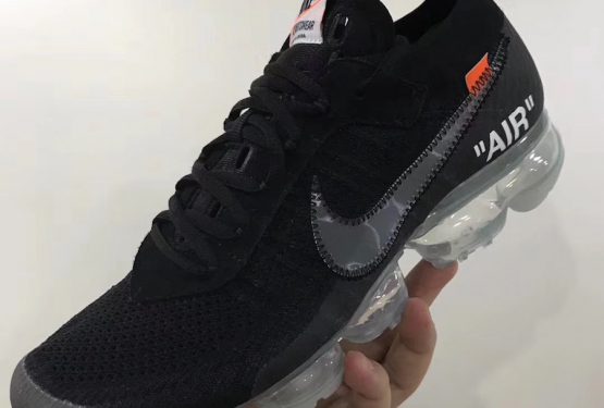 2018年発売★ Off-White x Nike Air VaporMax Black/Total Crimson-Clear AA3831-002 (オフホワイト×ナイキ ヴェイパーマックス)