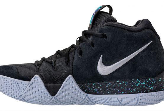 12月20日発売★ Nike Kyrie 4  Black/White-Anthracite-Light Racer Blue  943806-002  (ナイキ カイリ― 4)