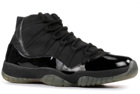 ５月２６日発売★ NIKE Air Jordan 11 Color: Black/Black-Black Style Code: 378037-005 (ナイキ エアジョーダン 11)